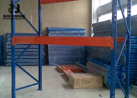 鉄鋼Q235/245 レベルセットまたは溶接された重用ラックあたり最大4500kg