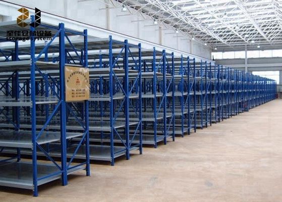 鋼 Q235 / Q345 レベルあたり最大4500kg パワーコーティングパレットラッキングシステム